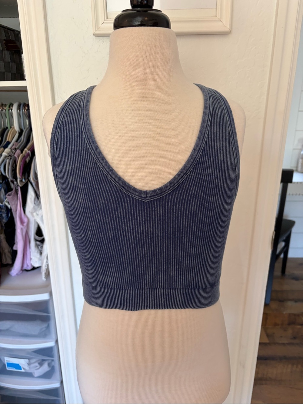 Zenana Outfitters Ribbed V-Neck Cropped Tank - Slate Blue